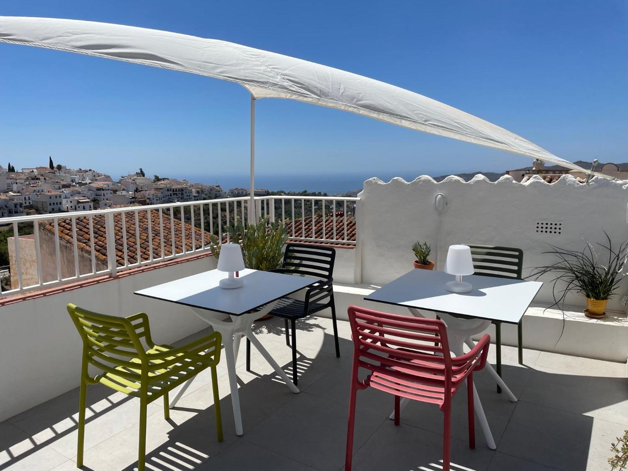 Los Nidos Apartments, Frigiliana Exteriör bild