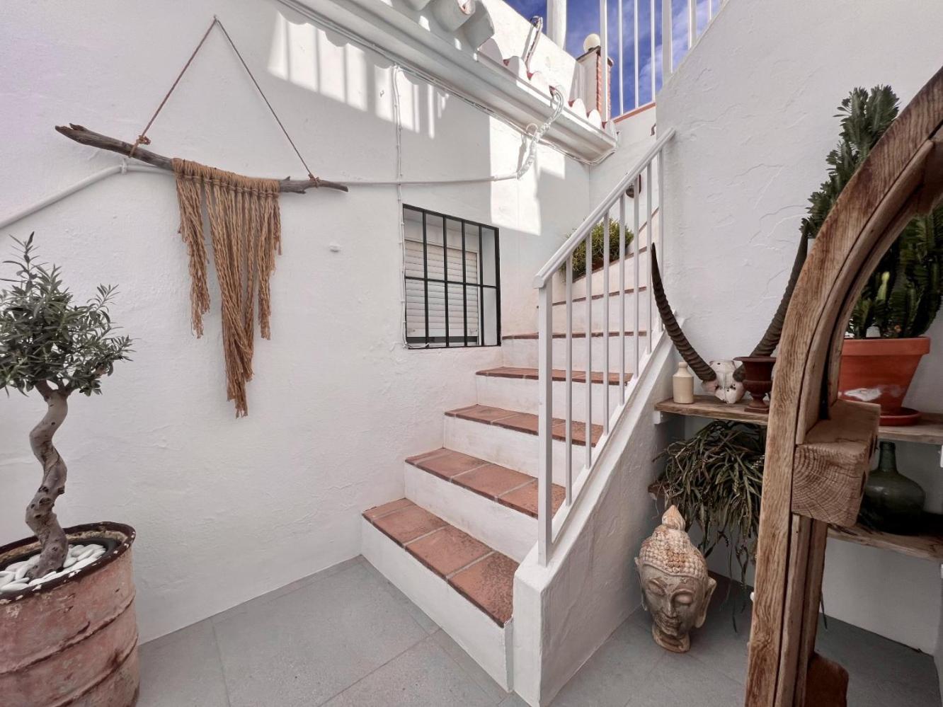 Los Nidos Apartments, Frigiliana Exteriör bild